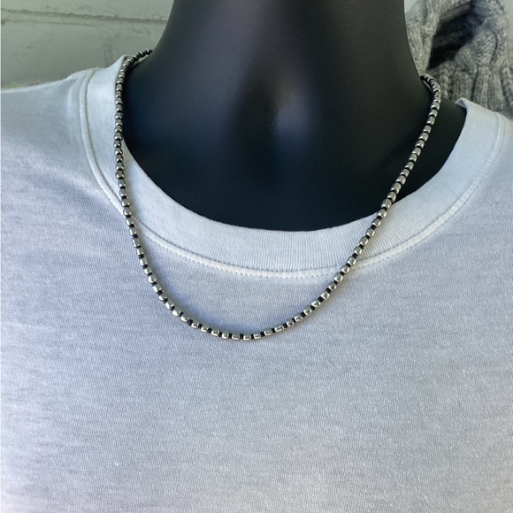 Men’s Native Style Silver Necklace 🦅 - Picture 3 of 3